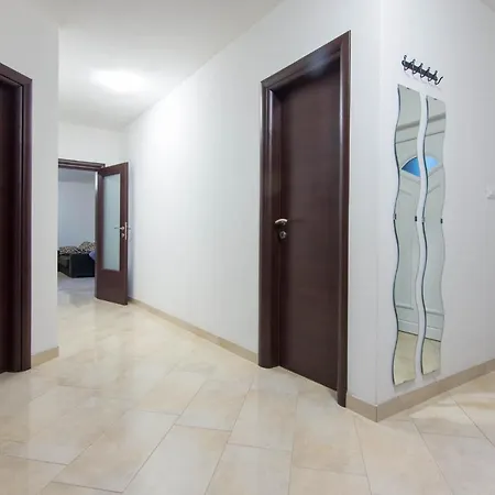 Dom wakacyjny House Paola *