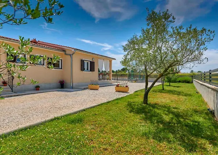 House Paola * Bibici