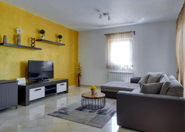 House Paola *