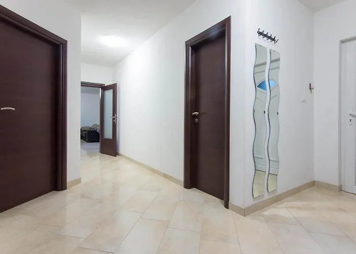 Holiday home House Paola *